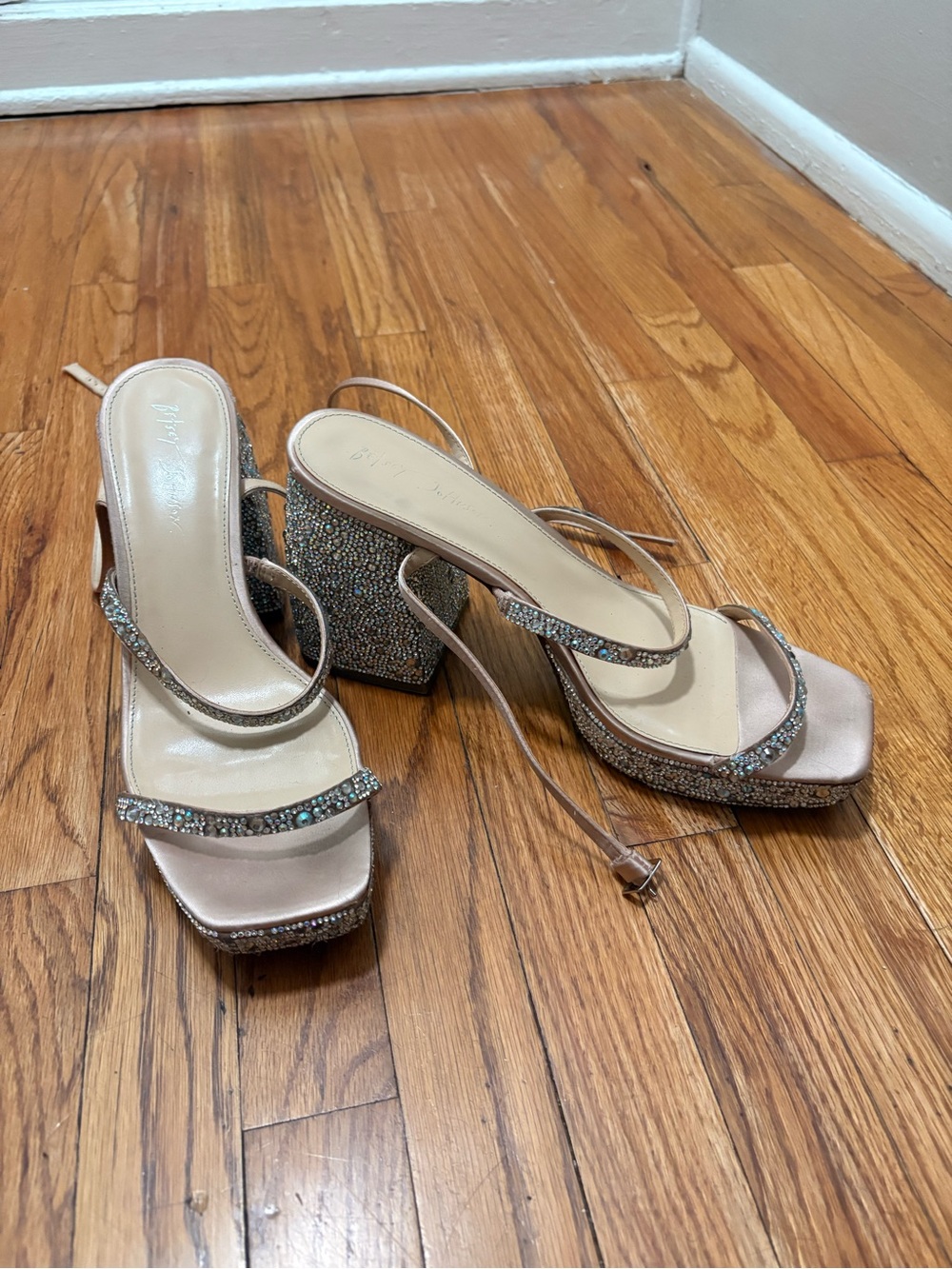 Betsey Johnson Rose Gold Jeweled Platform Block Heels - Picture 2 of 7